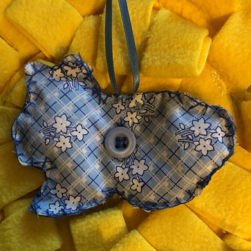 Hand Stitched Easter Rabbit - Picture 2 of 4